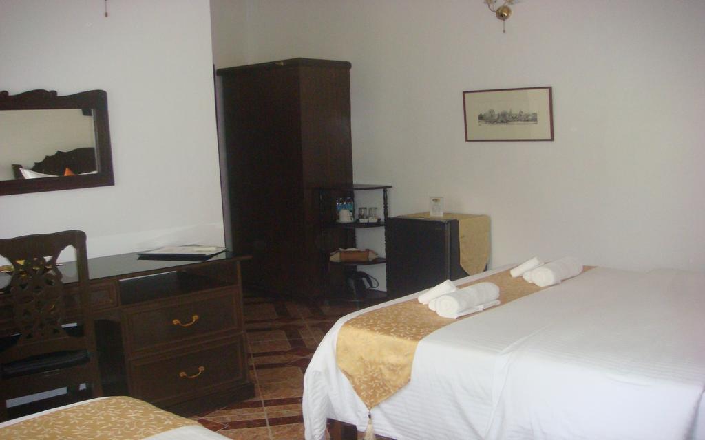 Padre Burgos Castle Resort Surigao Exterior photo