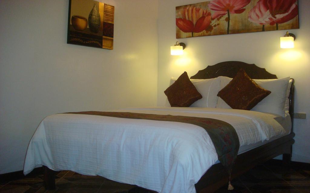 Padre Burgos Castle Resort Surigao Exterior photo