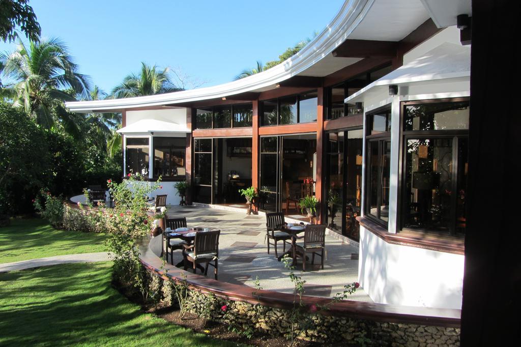 Padre Burgos Castle Resort Surigao Exterior photo